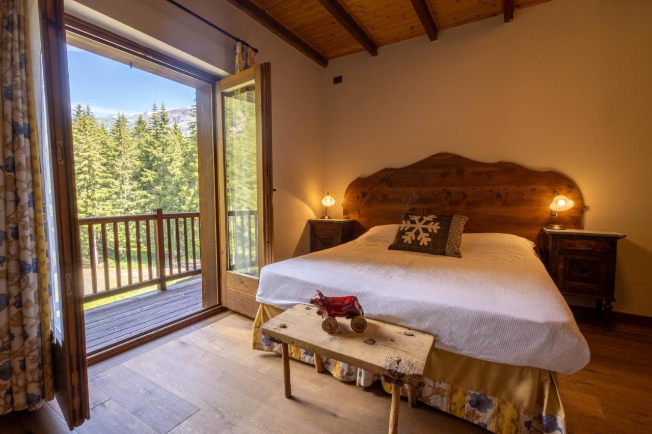 Alpine Forest Hotel Champoluc Exterior photo
